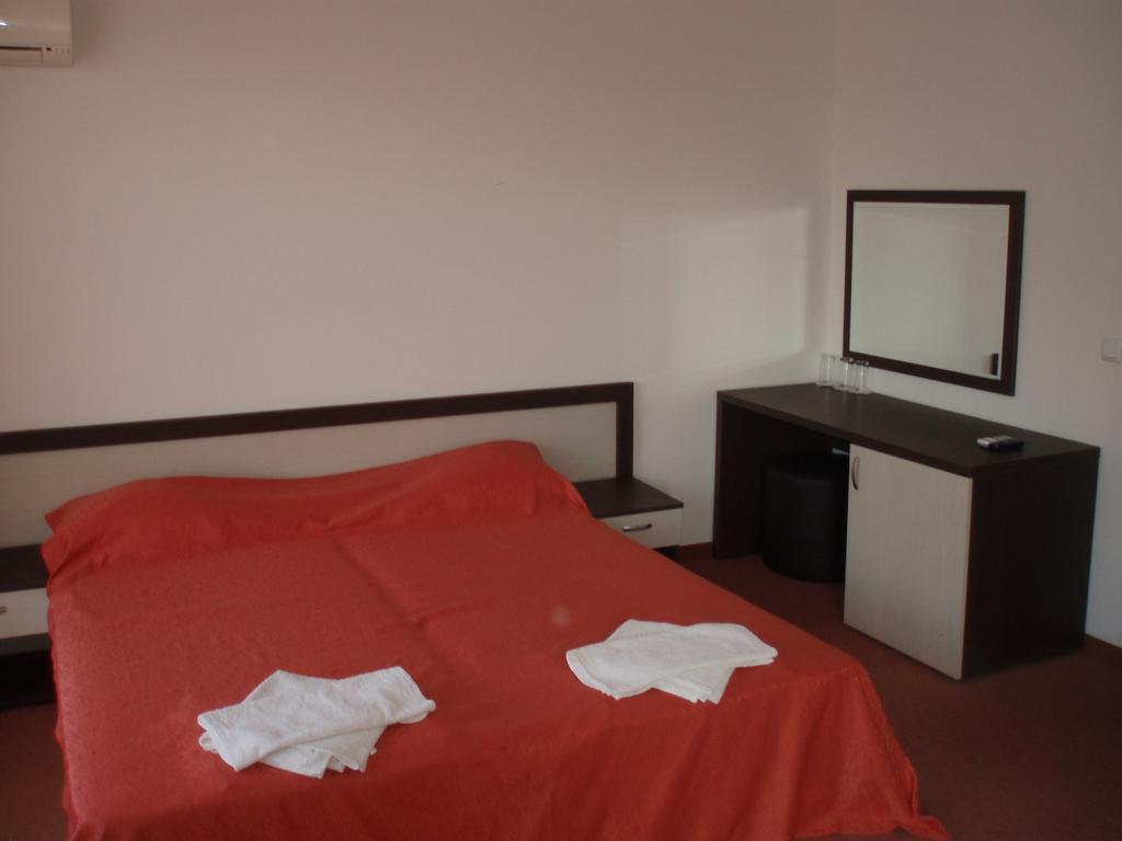 Hotel Bellisimo Lozenets Oda fotoğraf